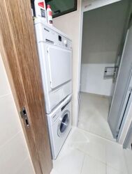 8 Saint Thomas (D9), Condominium #620131351